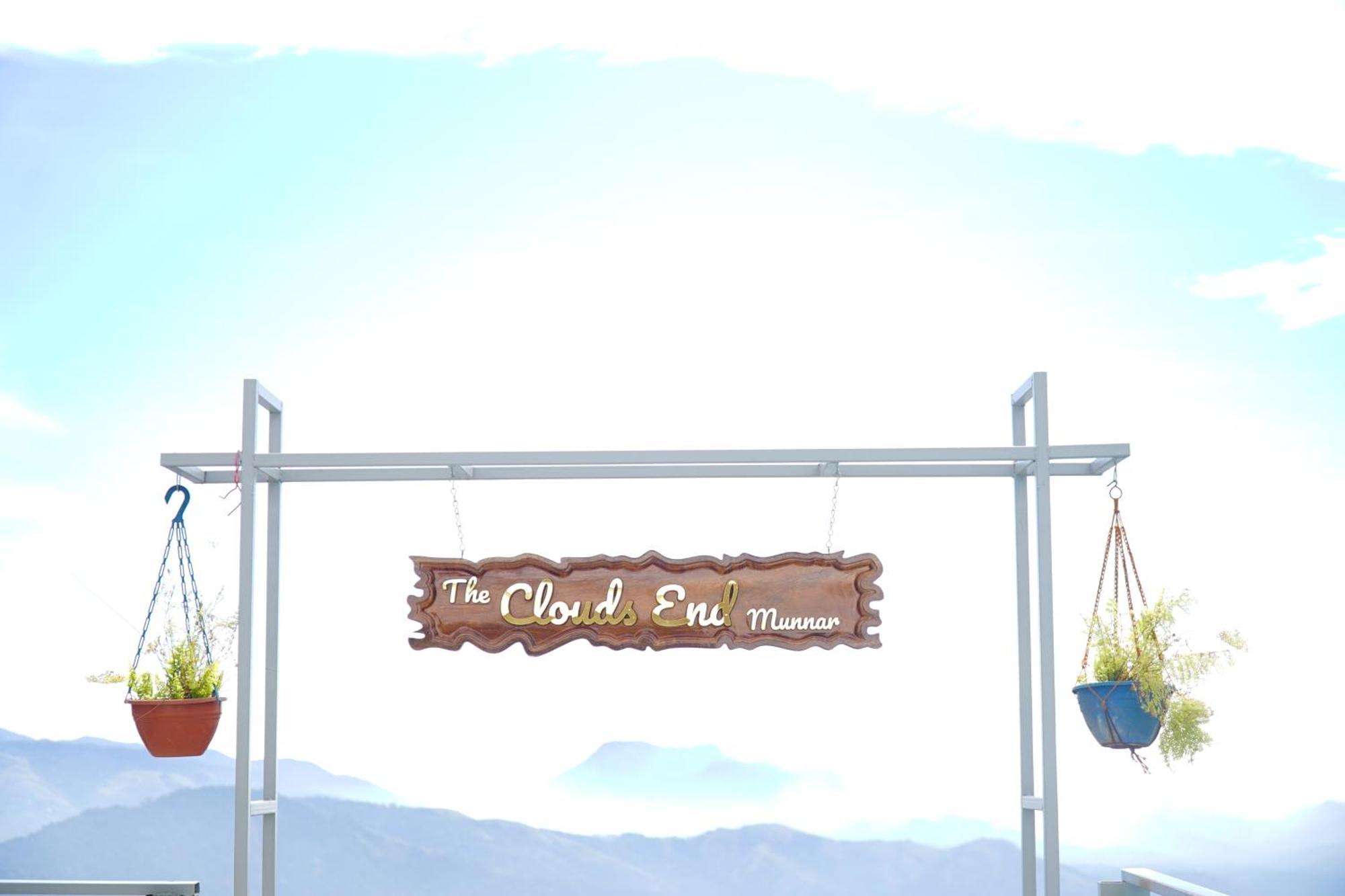 The Clouds End Hotel Devikolam Екстериор снимка